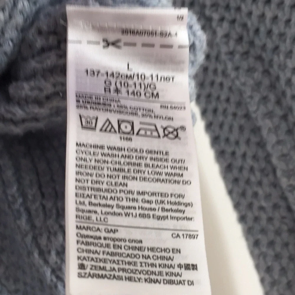 Gap girls sequined penguin sweater in size 10 - Picture 6 of 6